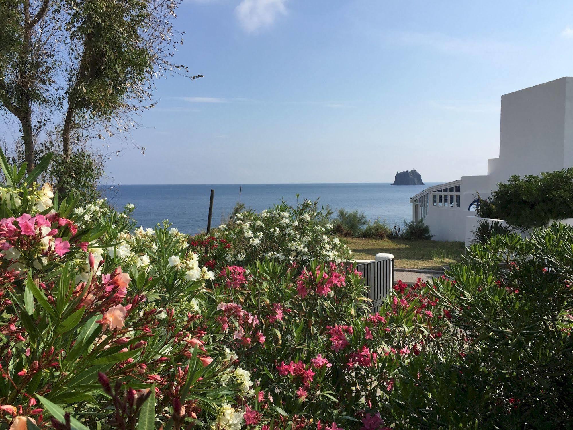 Pensione La Nassa Stromboli Exterior photo